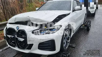 2022, Volvo / S40, electric