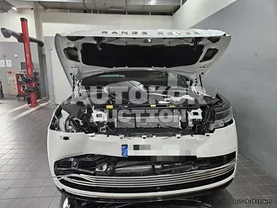 2024, Land Rover / Range Rover, 3684 км., gas
