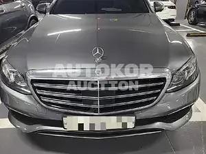 2020, Mercedes-Benz / E 300, 38223 км., hybrid, 1991 куб.см.