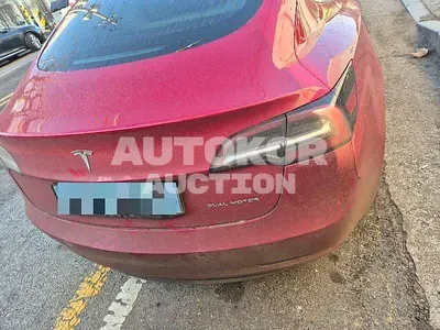 2020, Tesla / Model 3, 194375 км., electric