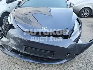 2022, Tesla / Model 3, VIN: 5YJ3E1EC0NF311816, electric