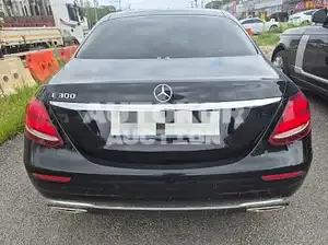 2020, Mercedes-Benz / E 300, gas