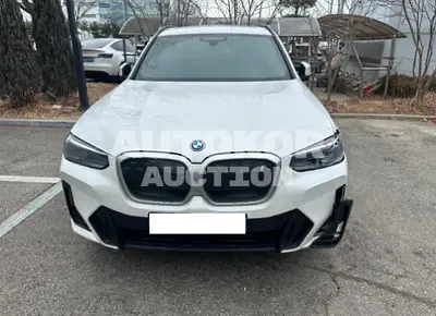 2024, BMW / iX3, 24335 км., electric