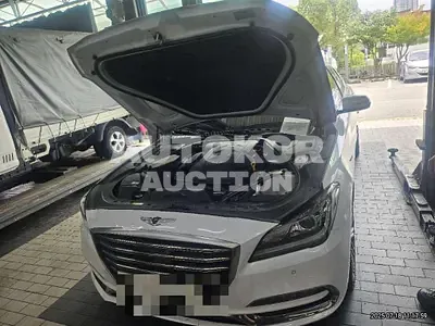 2017, Genesis / G80, 61697 км., gas, 3300 куб.см.