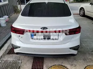 2020, BMW / Z1, 10114 км., gas, 1598 куб.см.