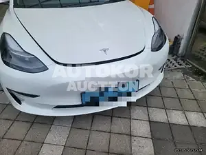 2021, Tesla / Model 3, 37495 км., electric