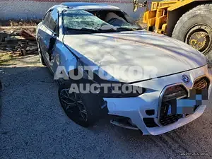 2022, Volvo / S40, VIN: WBY71AW08NFM99903, 3785 км., electric