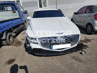 2025, Genesis / G80, VIN: KMTGB41CDTU291752, 9867 км., gas, 2497 куб.см.