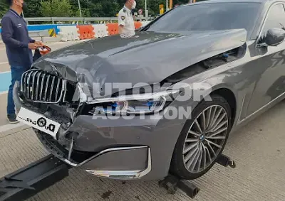 2020, BMW / 740, VIN: WBA7R2105LCD99683, 80707 км., gas