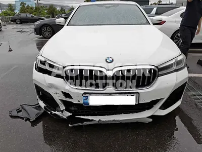 2021, BMW / 530i, VIN: WBA71BH01MWX12982, 78300 км., gas, 1998 куб.см.