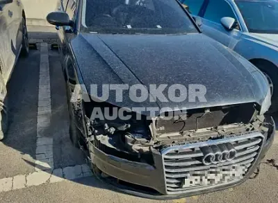 2015, Audi / A8, VIN: WAUZZZ4H3FN022018, 207590 км., diesel