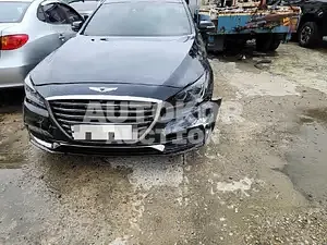 2018, Genesis / G80, 119346 км., gas, 3778 куб.см.