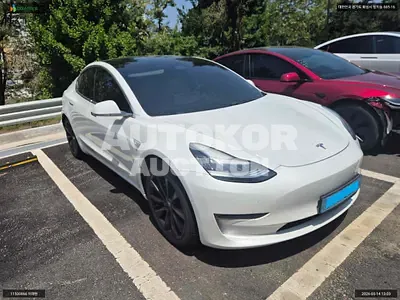 2020, Tesla / Model 3, VIN: 5YJ3E1EB1LF774472, 279817 км., electric, 1 куб.см.