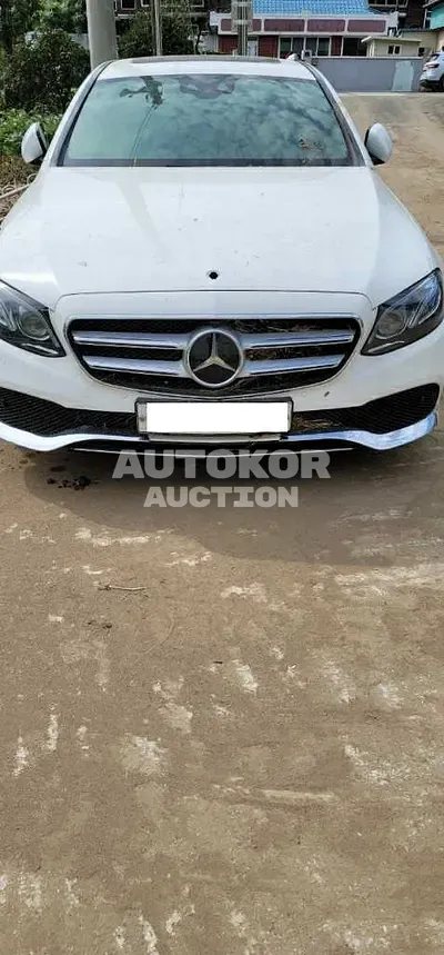 2020, Mercedes-Benz / E 300, VIN: W1KZF4JB1LA814255, gas