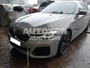 2022, BMW / 530, VIN: WBA71BH09NWX50333, gas