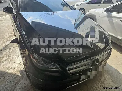 2018, Mercedes-Benz / E 220, 99006 км., diesel