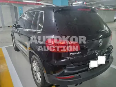 2015, Volkswagen / Tiguan, VIN: WVGZZZ5NZFW561182, 134914 км., diesel