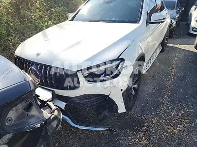 2020, Mercedes-Benz / GLC 43, VIN: W1N0J6EB0LF834192, 30265 км., gas