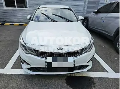 2019, BMW / B5, 135002 км., gas, 1999 куб.см.