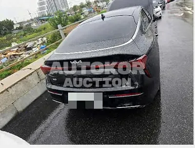 2024, BMW / B5, gas, 1999 куб.см.