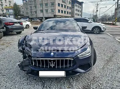 2019, Maserati / maserati, VIN: ZAM57XSG2K1333376, 60132 км., gas
