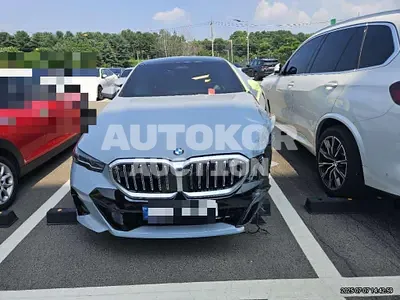 2024, BMW / 530, 21417 км., gas