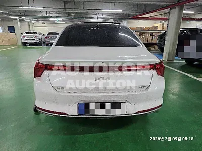 2023, Kia / K8, 40000 км., hybrid, 1600 куб.см.