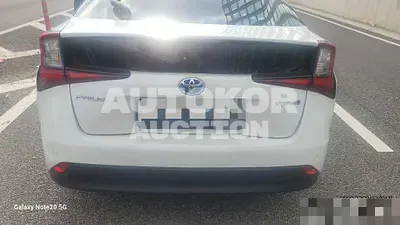 2019, Toyota / Prius, 117688 км., hybrid