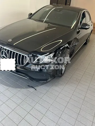 2017, Mercedes-Benz / E 200, VIN: WDDZF4CB8JA299278, 82585 км., gas