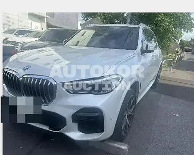 2022, BMW / 545, 47469 км., hybrid, 2998 куб.см.