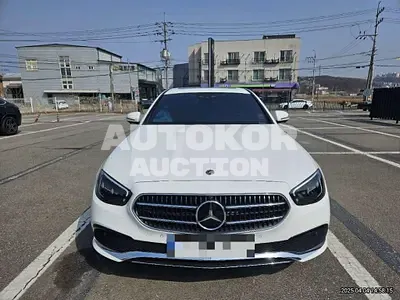 2023, Mercedes-Benz / E 250, 22192 км., gas
