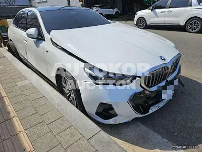 2025, BMW / 520i, 9346 км., gas