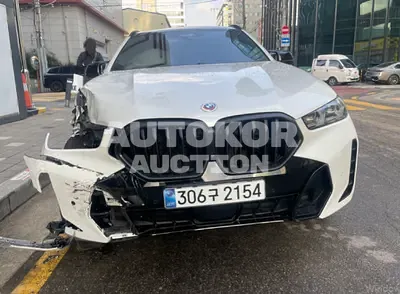 2025, BMW / X6, 13346 км., gas