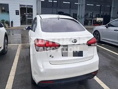 2018, BMW / Z1, 72515 км., gas, 1600 куб.см.