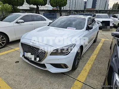 2019, Genesis / G80, 114870 км., gas, 3300 куб.см.