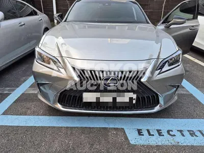 2020, Lexus / ES 300, 24370 км., hybrid