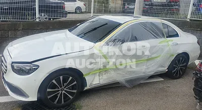 2021, Mercedes-Benz / E 300, VIN: W1KZF5EB5MA990937, 21652 км., hybrid