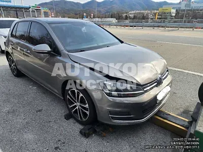 2015, Volkswagen / Golf, VIN: WVWZZZAUZFW020308, 134818 км., gas