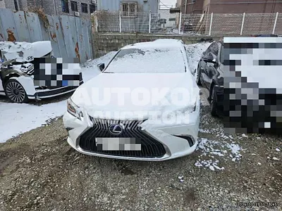 2021, Lexus / es300h, 61175 км., hybrid