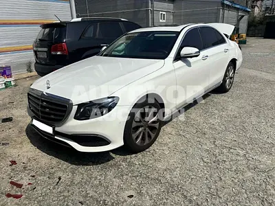 2018, Mercedes-Benz / e300, VIN: WDDZF4KB4JA374110, 81127 км., gas, 1991 куб.см.