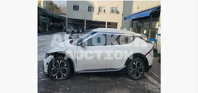 2022, Kia / ev6, VIN: KNAC381AFNA082051, 255216 км., electric