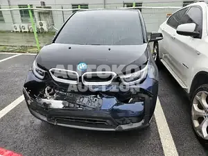 2020, BMW / 120, electric