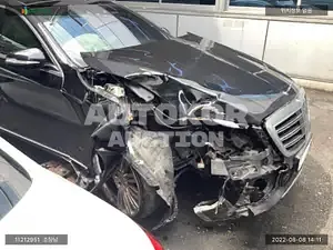 2018, Mercedes-Benz / S 560, VIN: WDDUG8GB6JA373323, 85311 км., gas