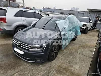2020, Volkswagen / Tiguan, VIN: WVGZZZ5NZLW910808, diesel