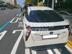2018, Toyota / Prius, VIN: JTDKBRFU9J3071165, hybrid