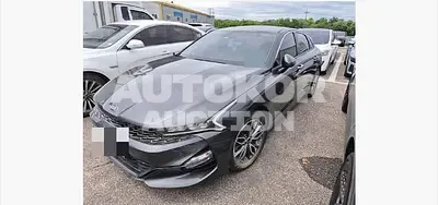 2020, BMW / B5, 40264 км., gas, 1999 куб.см.