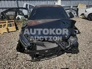2022, BMW / Z1, VIN: KNAF141BENA941695, 5728 км., gas, 1598 куб.см.