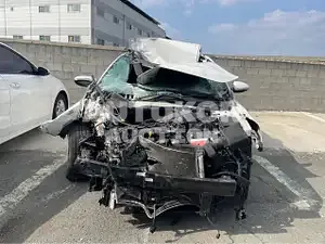 2019, BMW / Z1, gas, 1598 куб.см.