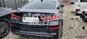2018, Kia / K5, VIN: KNAGU411BKA264679, 73700 км., gas