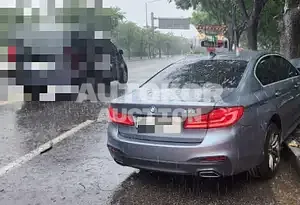 2017, BMW / 530, 35000 км., gas
